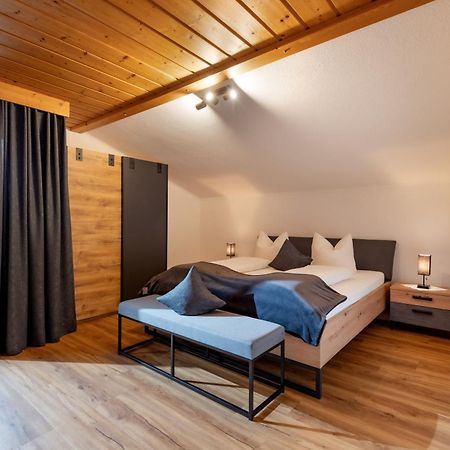 Haus Schroll Apartment Ried im Zillertal Luaran gambar