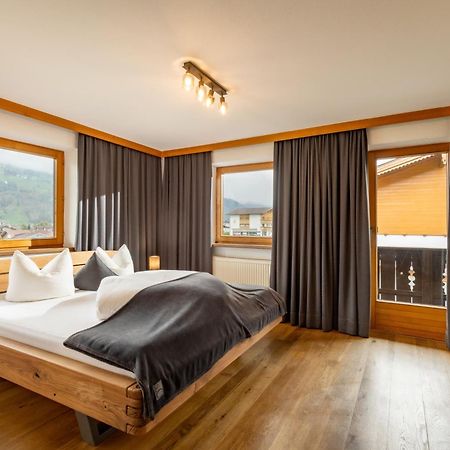 Haus Schroll Apartment Ried im Zillertal Luaran gambar