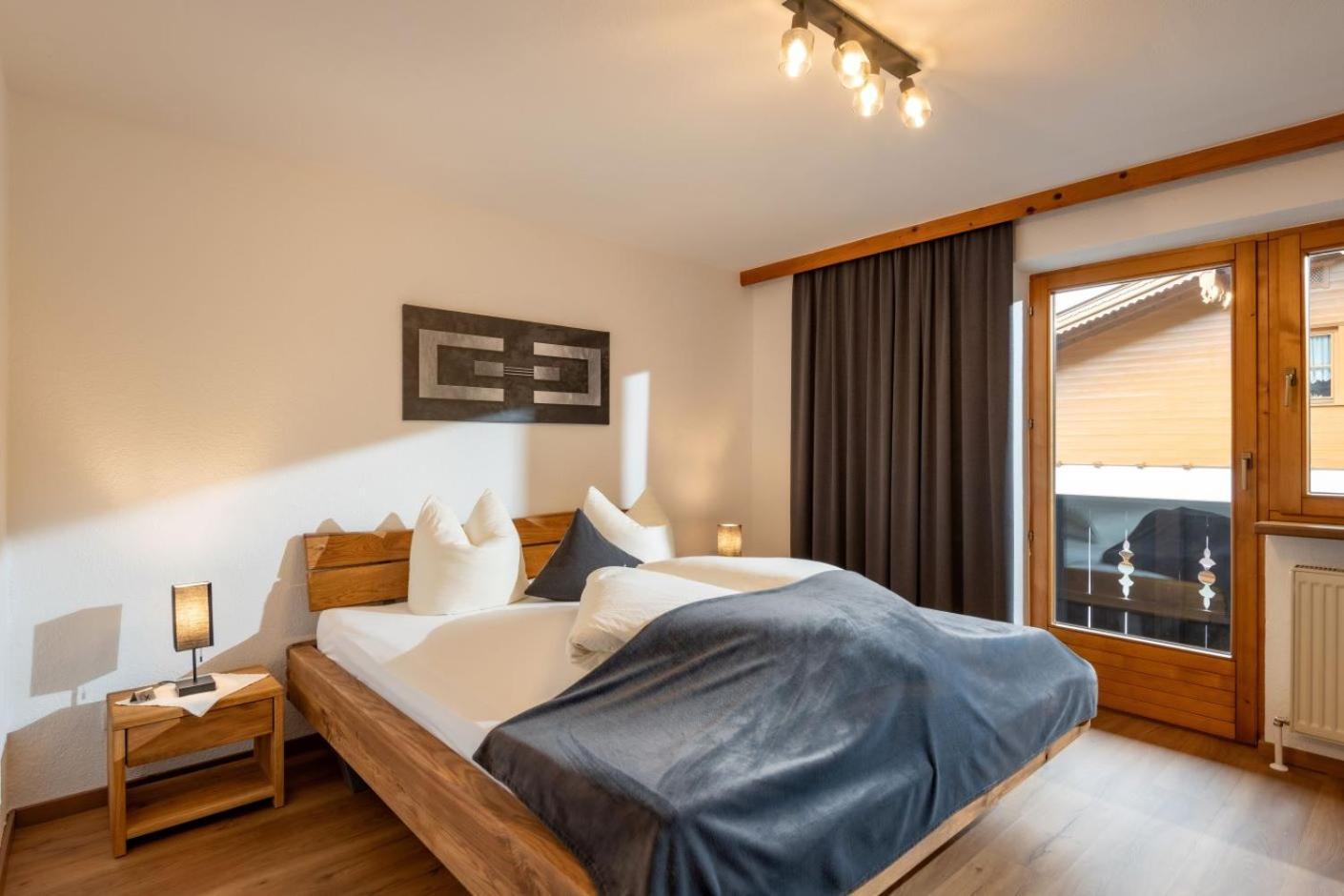 Haus Schroll Apartment Ried im Zillertal Luaran gambar